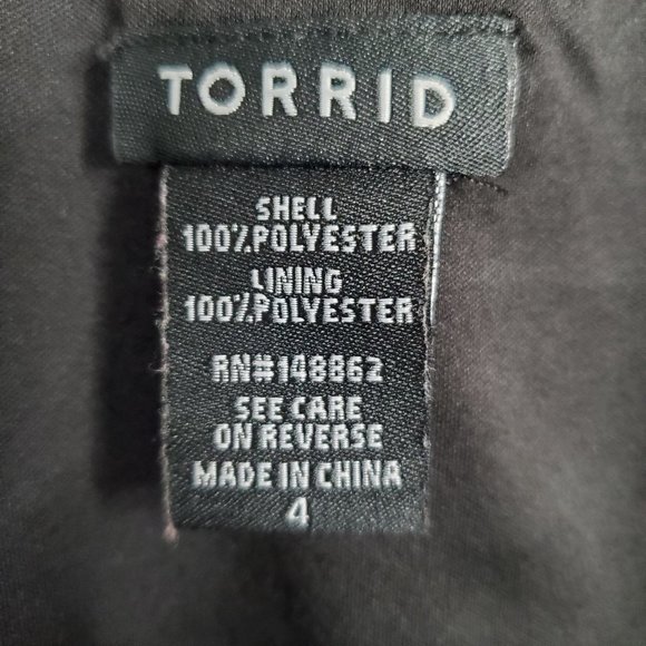 Torrid 4 Sz 4X Blouse Pullover Flowy Floral Long Sleeve Criss Cross Back Purple - Picture 7 of 10